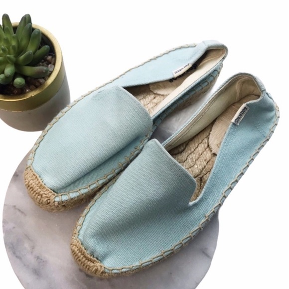 Linen • Airy • Coastal - Picture 3 of 16